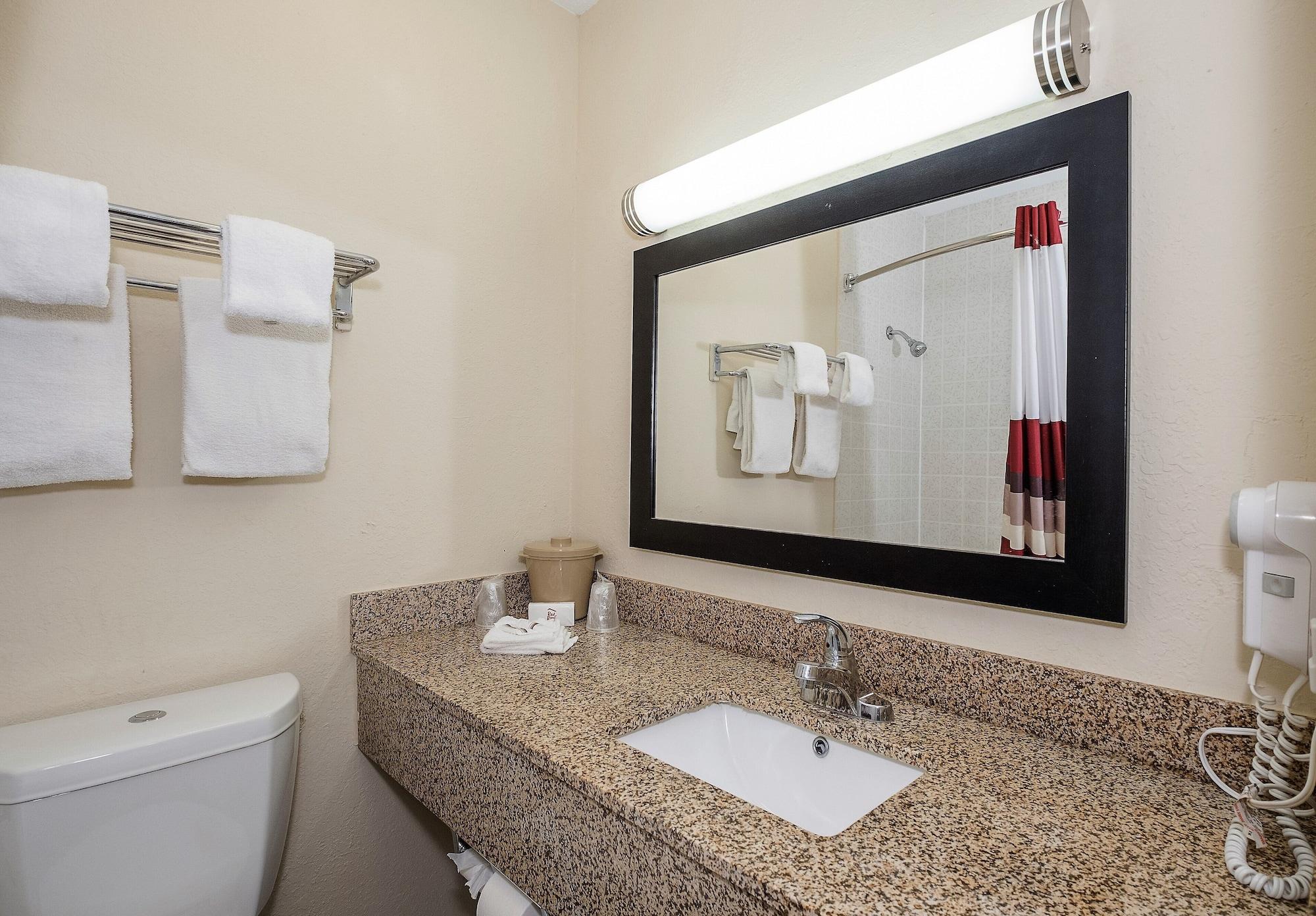 Red Roof Inn Dayton Huber Heights Екстериор снимка