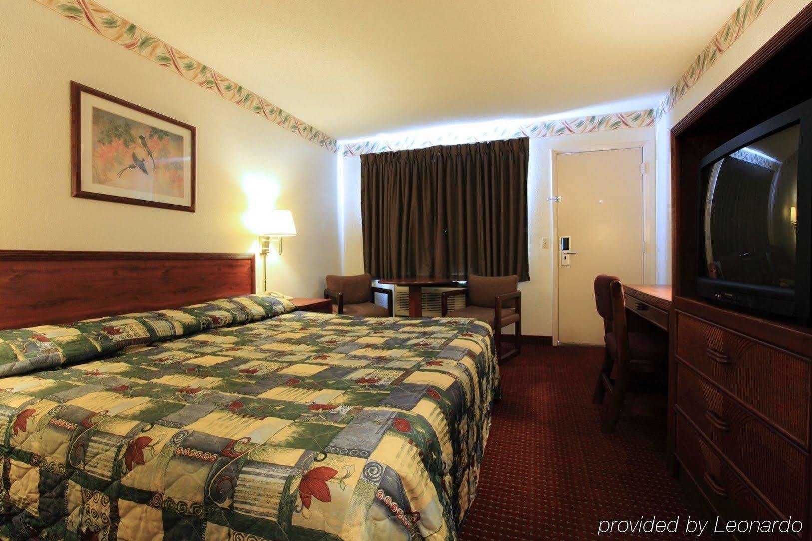 Red Roof Inn Dayton Huber Heights Екстериор снимка