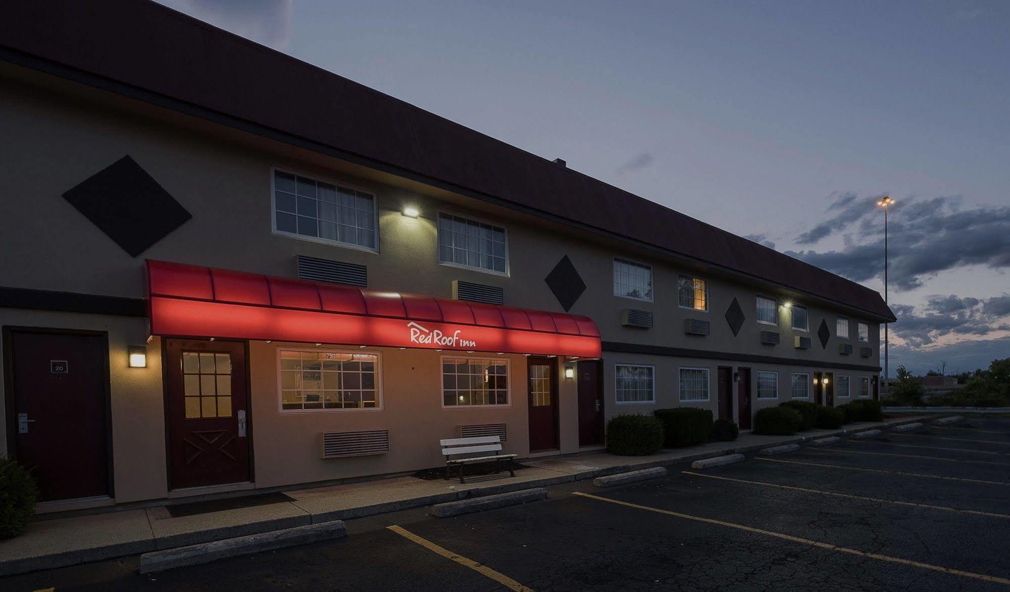 Red Roof Inn Dayton Huber Heights Екстериор снимка